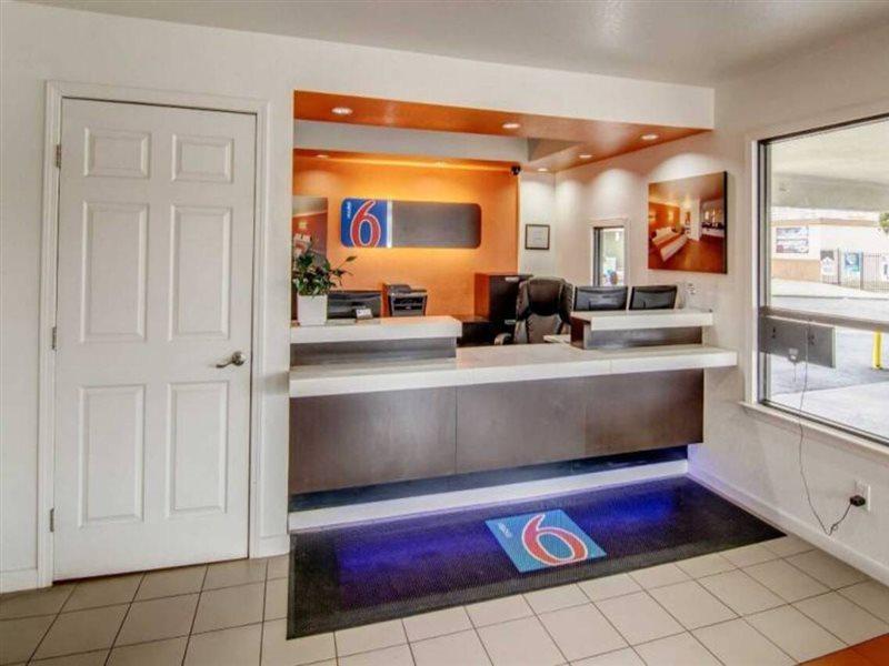 Motel 6 Manteca Esterno foto