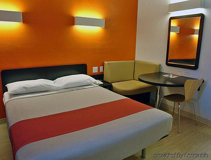Motel 6 Manteca Esterno foto